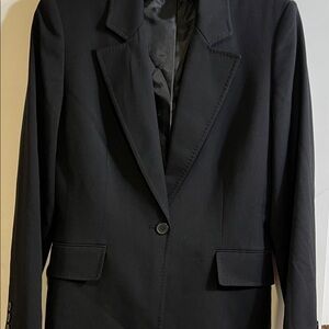 Women's black blazer. Anna Klein brand. Size 4.